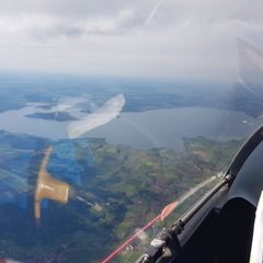 Flugwegposition um 15:15:47: Aufgenommen in der Nähe von Traunstein, Deutschland in 2682 Meter